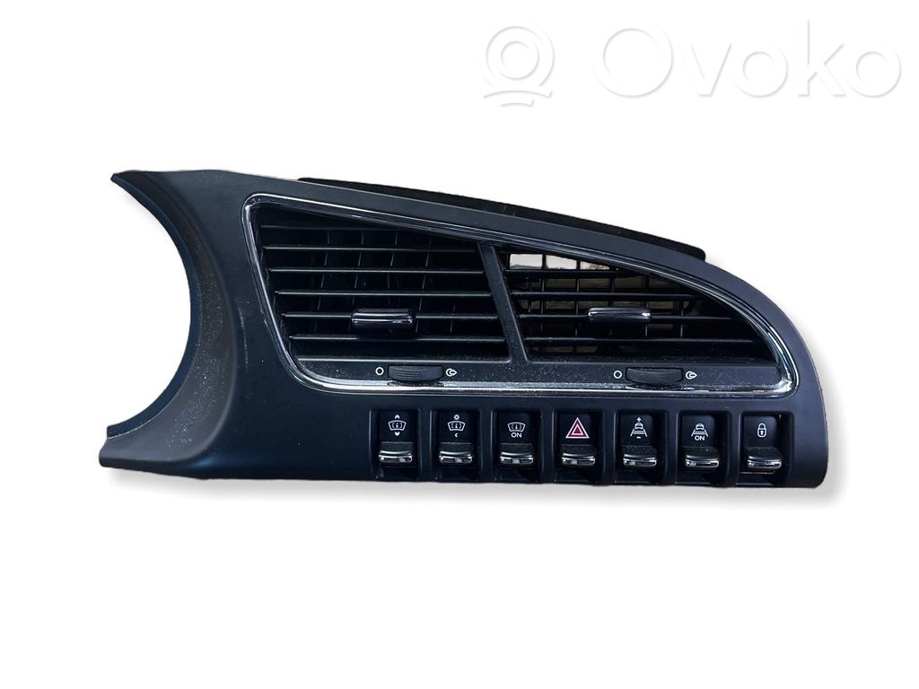 Peugeot 3008 I Botón interruptor de luz de peligro 
