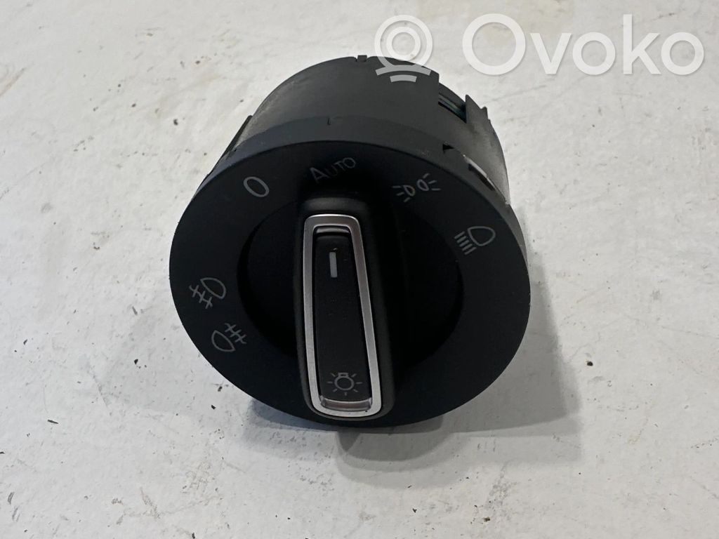 Volkswagen Golf VII Light switch 