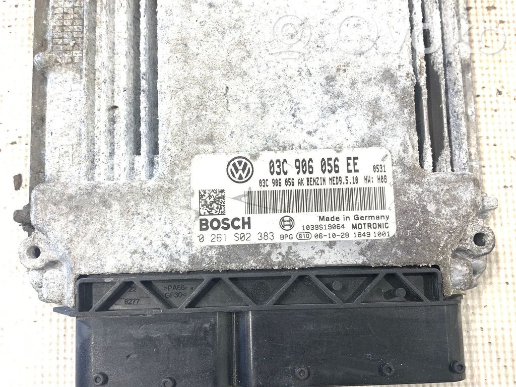Skoda Octavia Mk2 (1Z) Engine control unit/module 