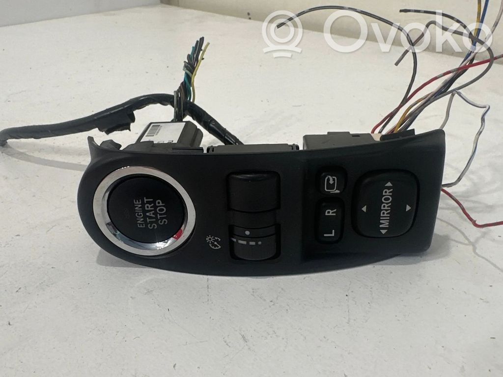 Subaru Levorg Engine start stop button switch 