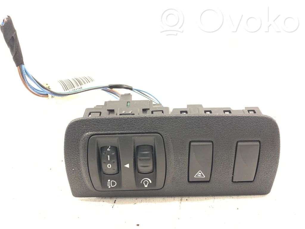 Renault Megane III Headlight level height control switch 