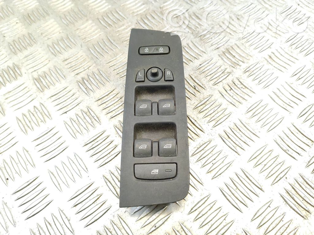 Volvo V40 Electric window control switch 