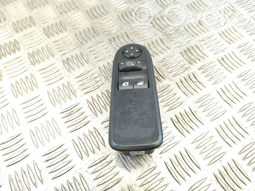 Citroen C3 Electric window control switch 