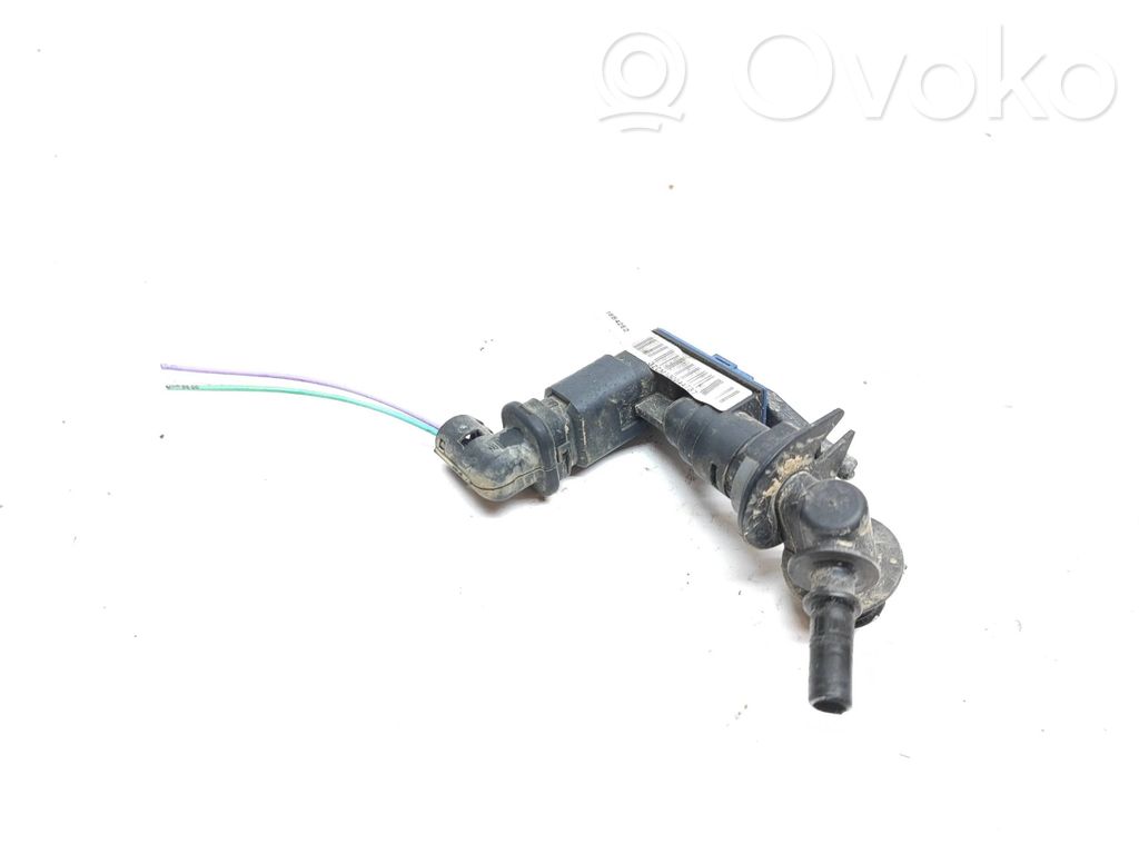 Air pressure sensor   18B42E2,130044737,9677467980