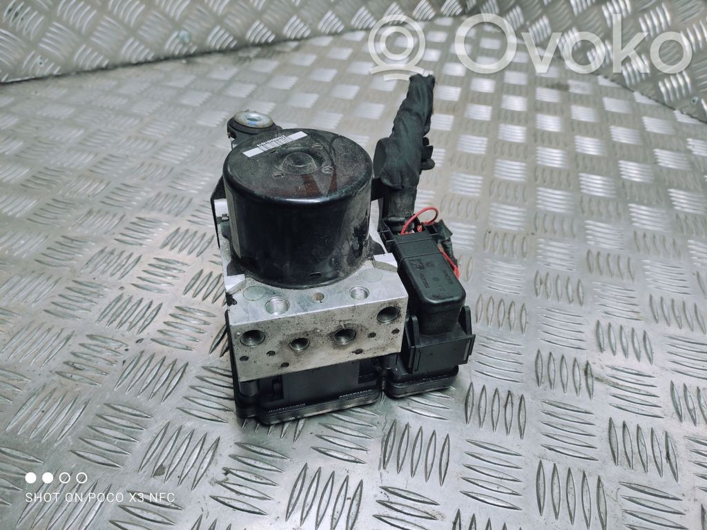 Volvo S80 ABS Pump 