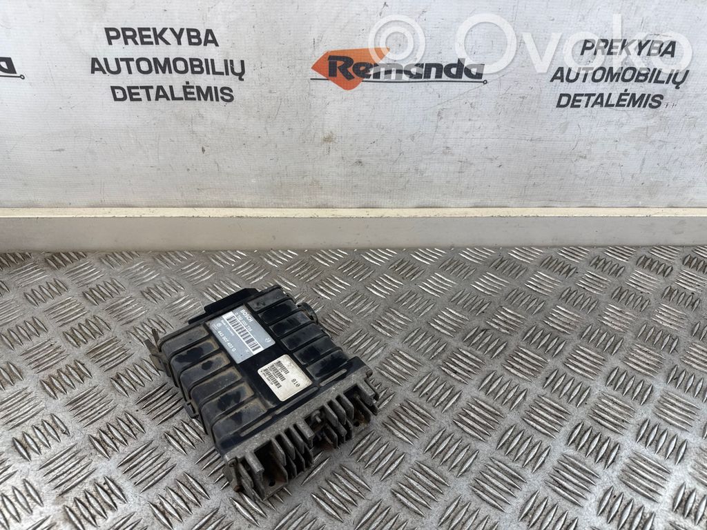Volkswagen PASSAT B3 Engine control unit/module 