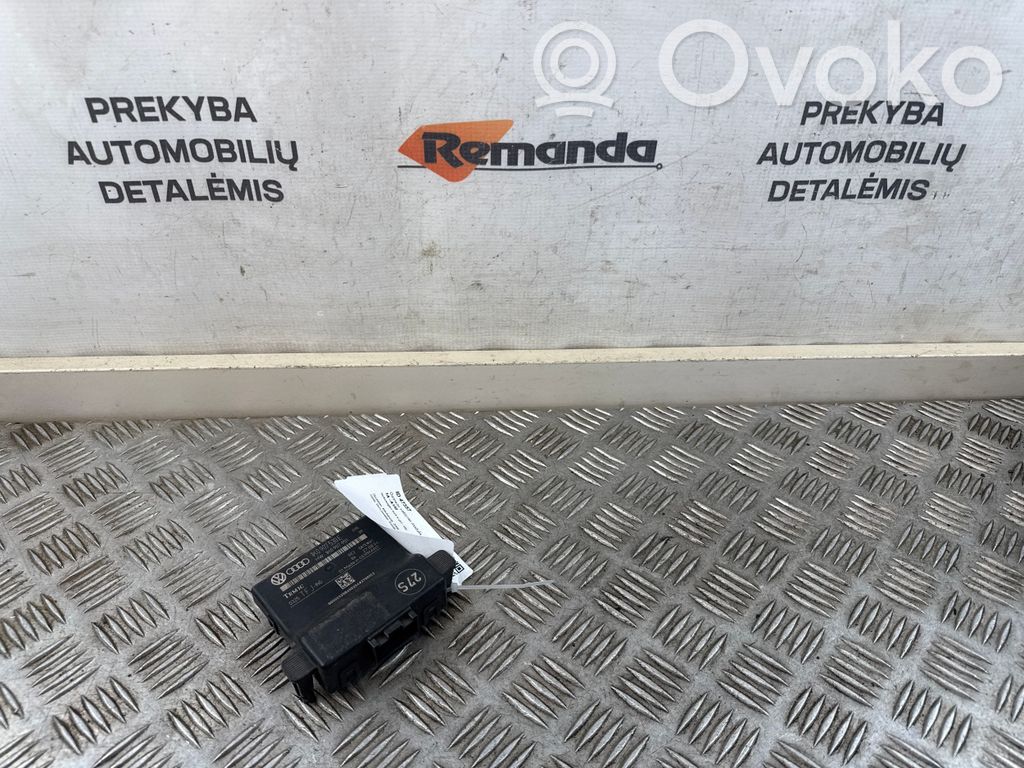 Volkswagen Golf V Gateway control module 