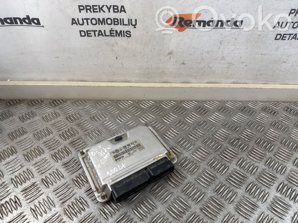 Volkswagen PASSAT B5.5 Engine control unit/module 