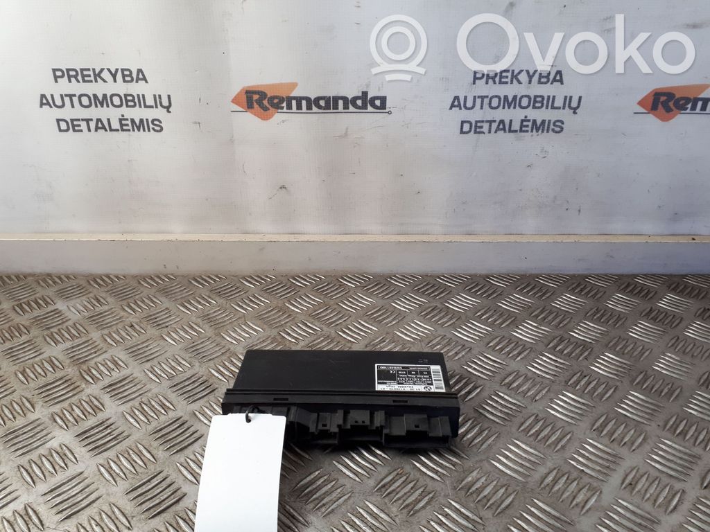 BMW 5 E60 E61 Komforto modulis 