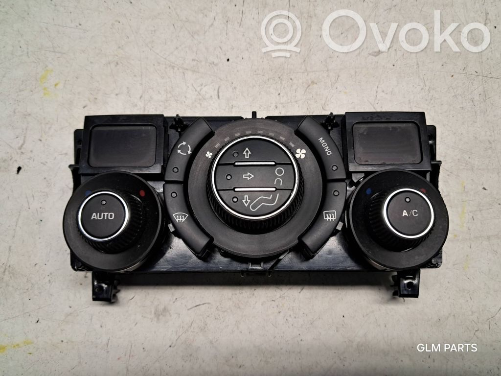 Peugeot RCZ Climate control unit 