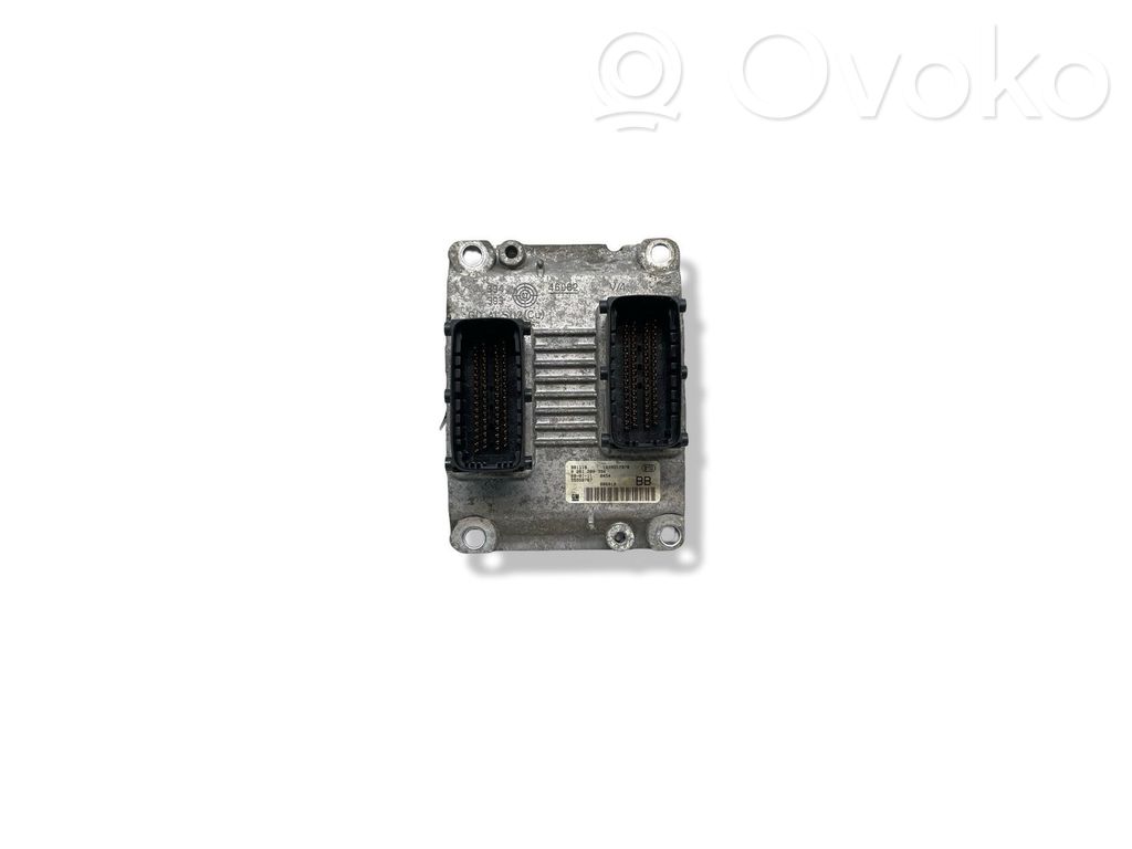 Opel Astra H Engine control unit/module 