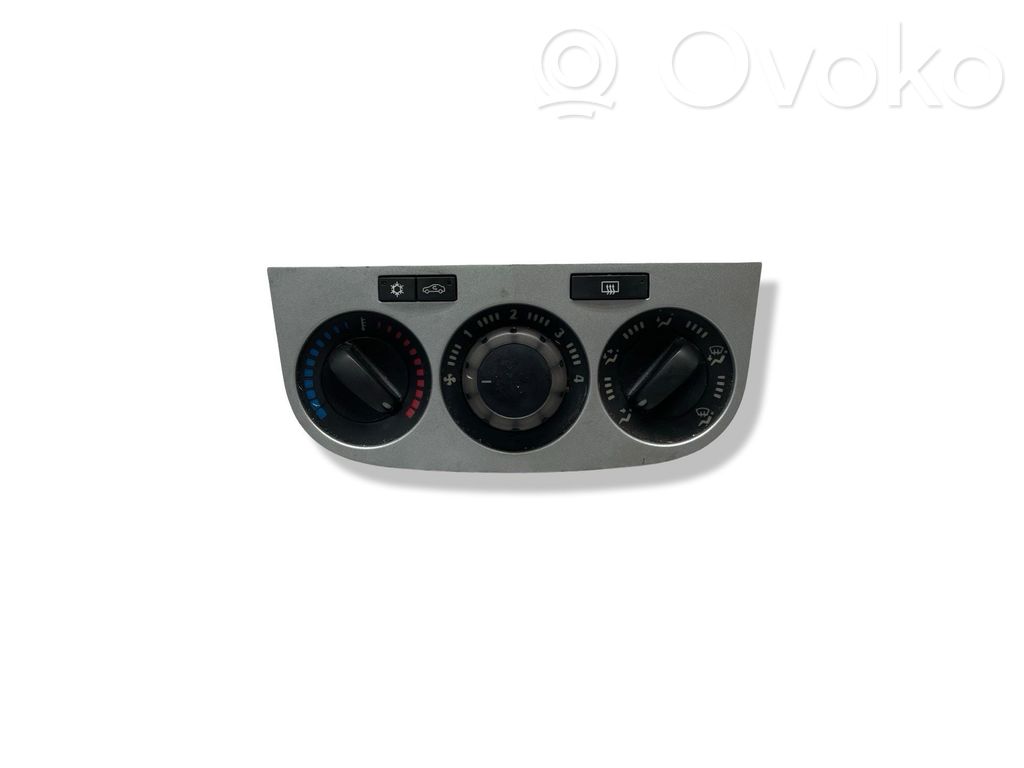 Opel Corsa D Climate control unit 