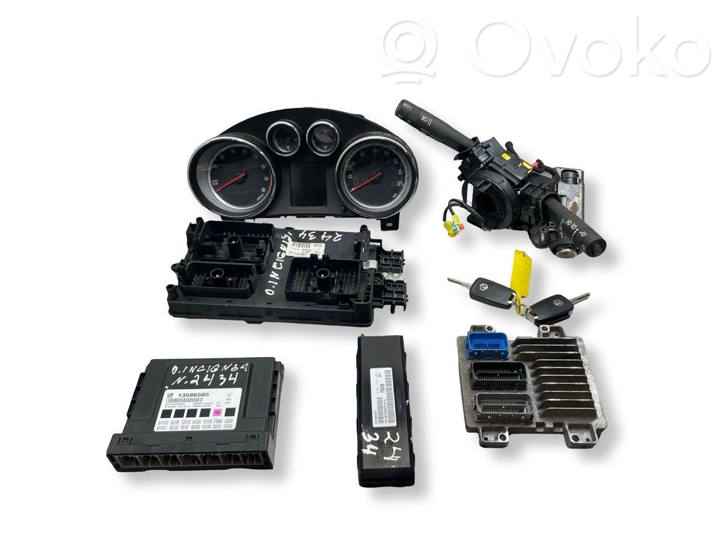 Opel Insignia A Engine ECU kit and lock set 