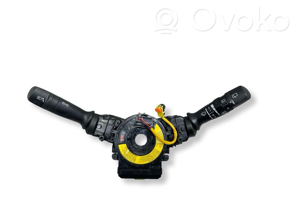 Hyundai i40 Wiper turn signal indicator stalk/switch 