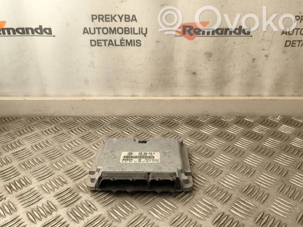 Volkswagen PASSAT B5 Engine control unit/module 