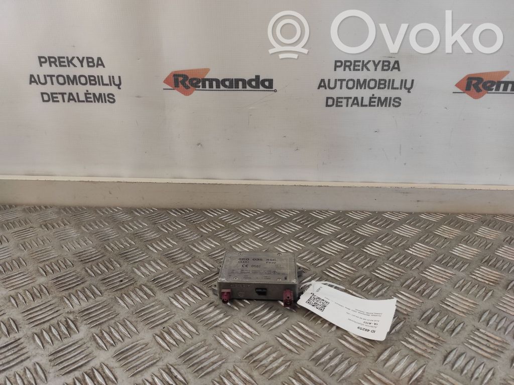 Audi A4 S4 B6 8E 8H Antenos stiprintuvas 
