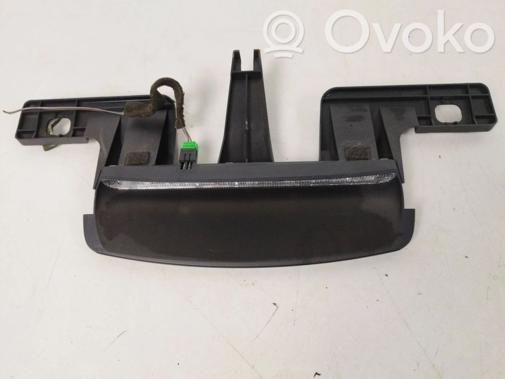 Volvo S80 Third/center stoplight 