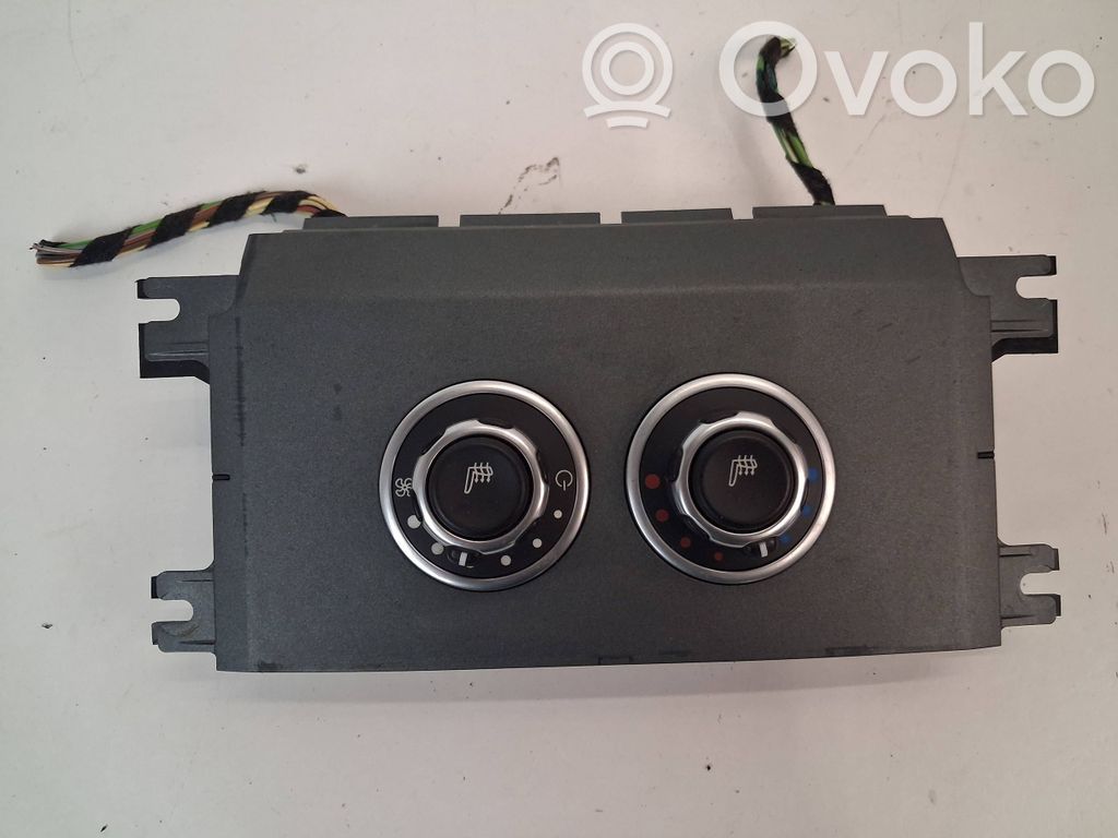 Land Rover Range Rover L322 Seat heating switch 
