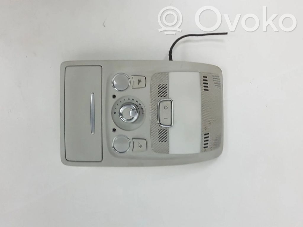 Audi A4 S4 B8 8K Luz del asiento delantero 