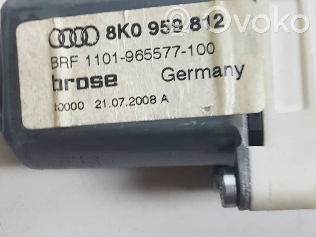 Audi A4 S4 B8 8K Silniczek podnoszenia szyby drzwi tylnych 