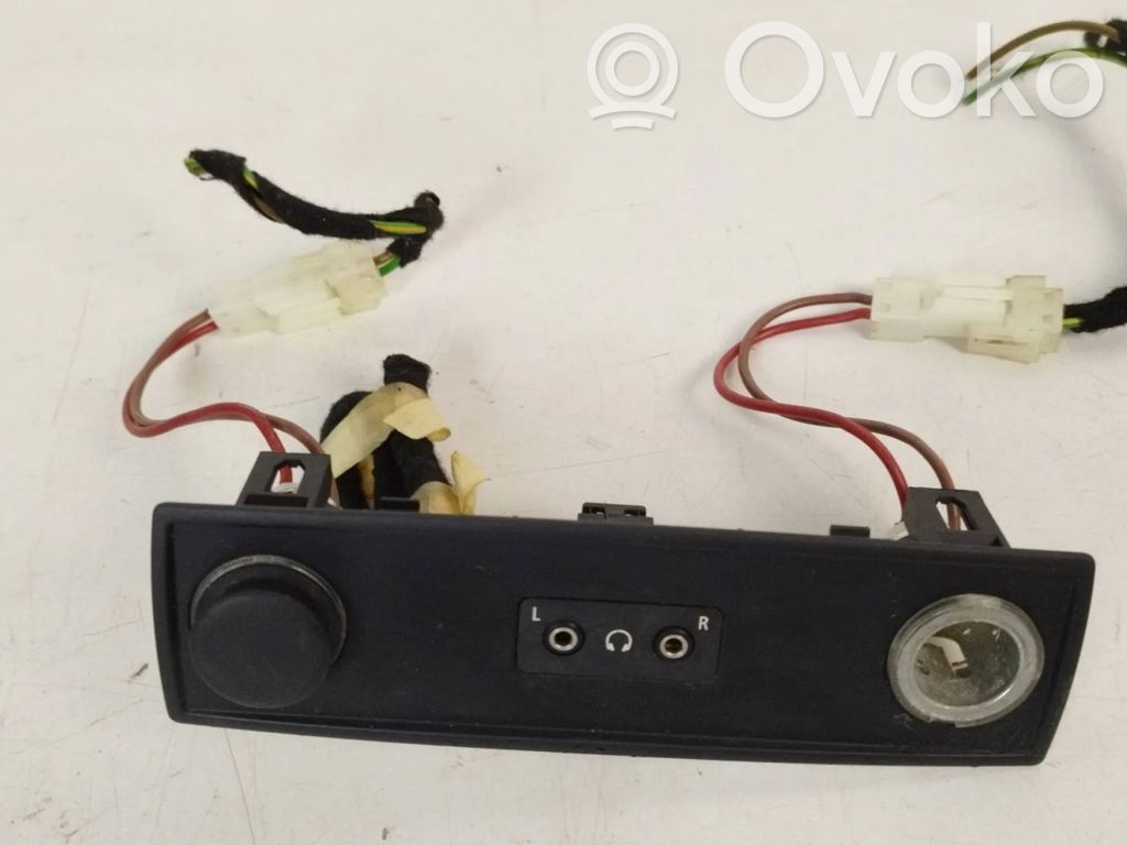 BMW X5 E70 Cigarette lighter rear 