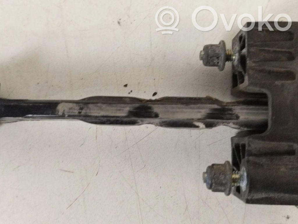 Volvo S60 Etuoven pidätin 