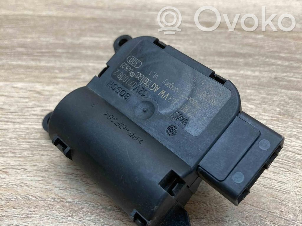 Volkswagen Jetta V Silniczek nagrzewnicy 