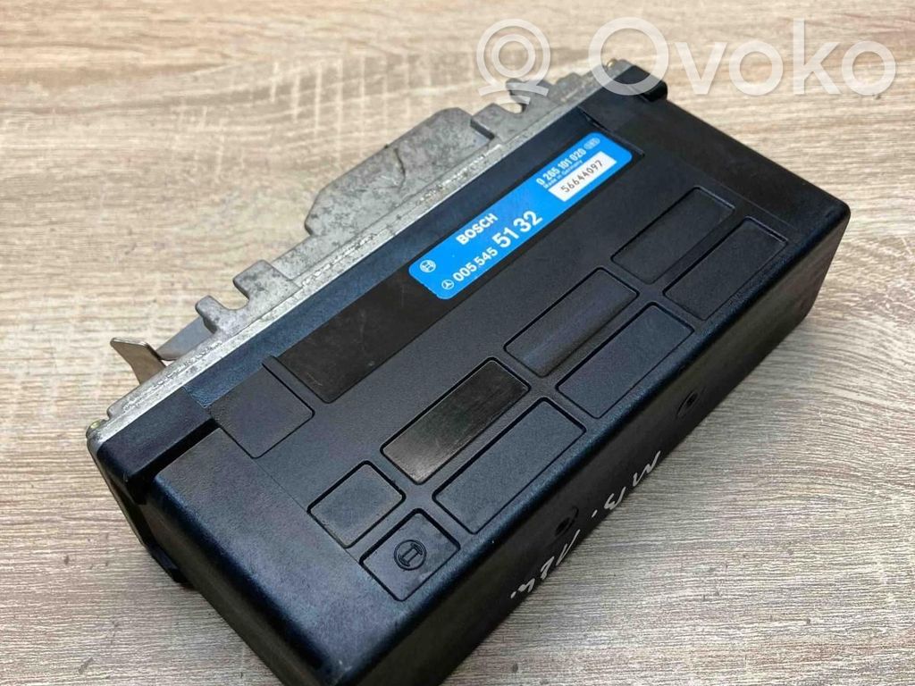 Mercedes-Benz E W124 ABS control unit/module 