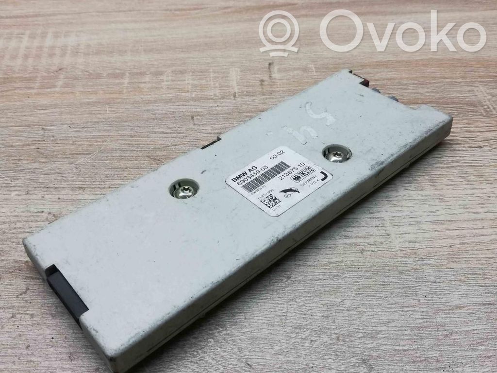 BMW 7 E65 E66 Antenas pastiprinātājs 