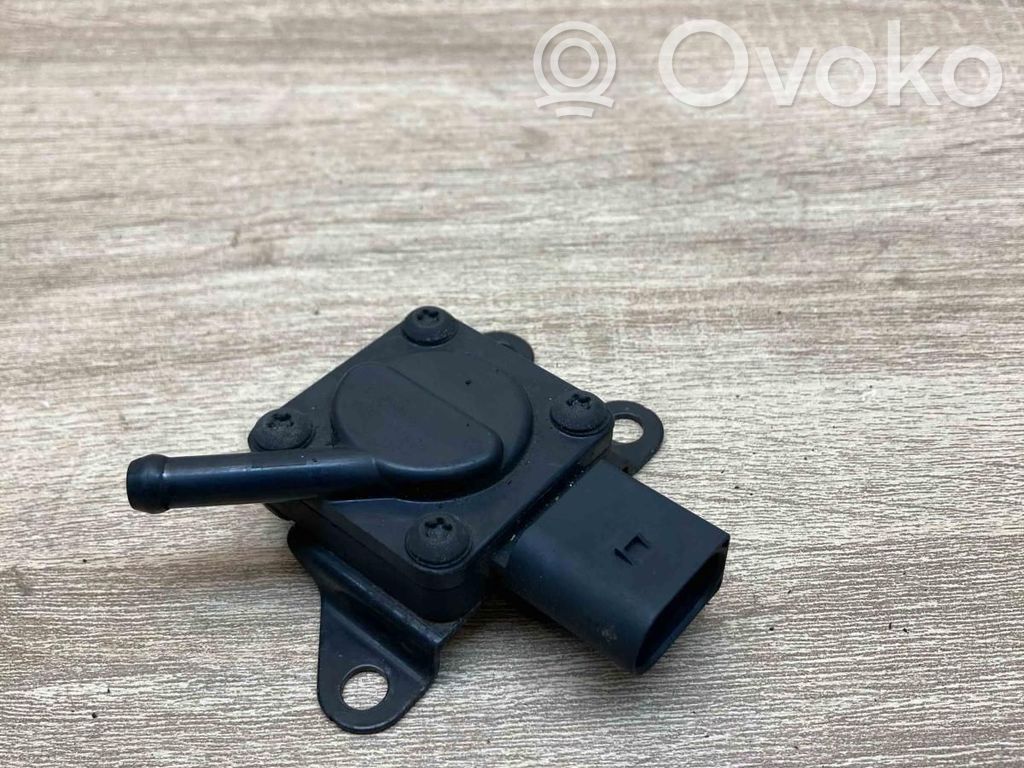 BMW 7 F01 F02 F03 F04 Izplūdes gāzu spiediena sensors 