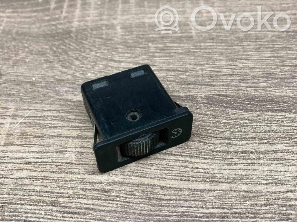 Panel lighting control switch   8360461,USED