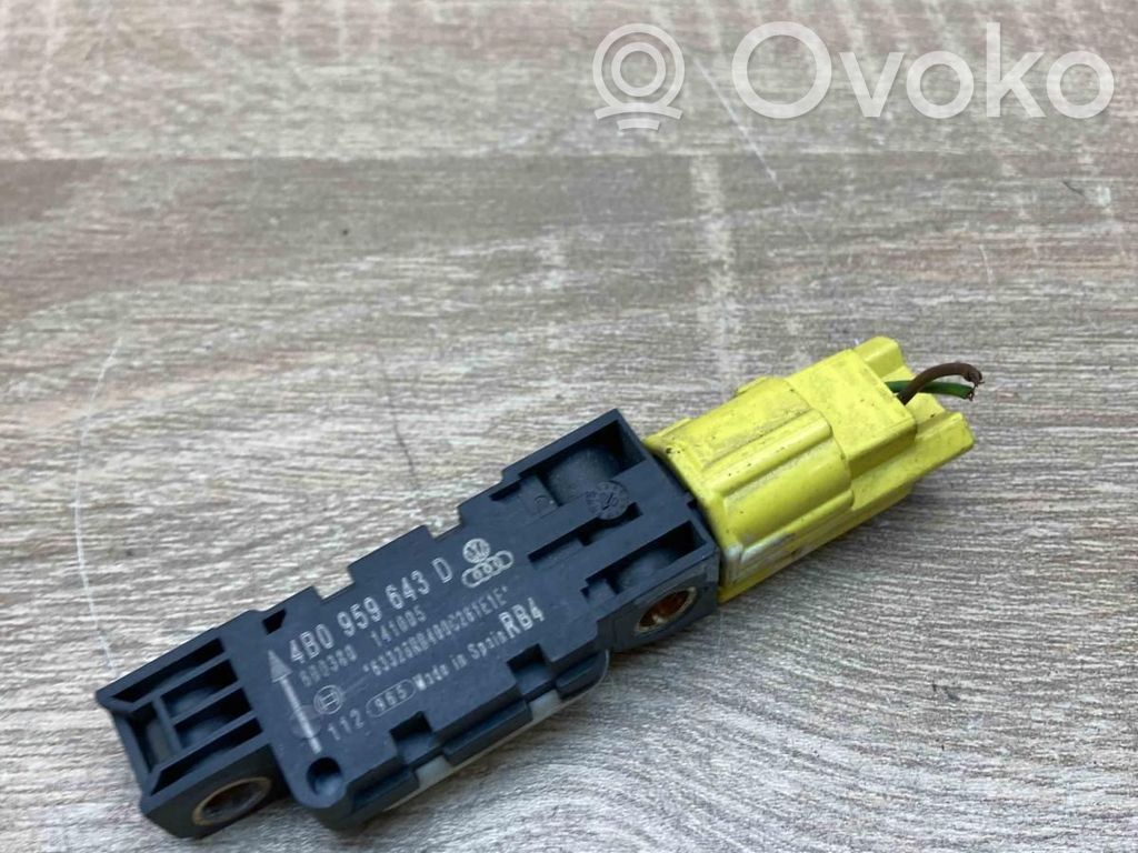 Audi A8 S8 D3 4E Czujnik uderzenia Airbag 