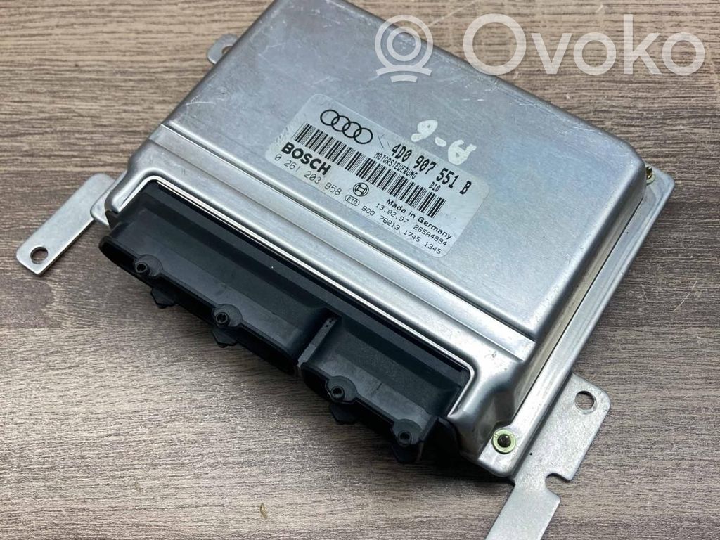 Audi A6 S6 C4 4A Engine control unit/module ECU 