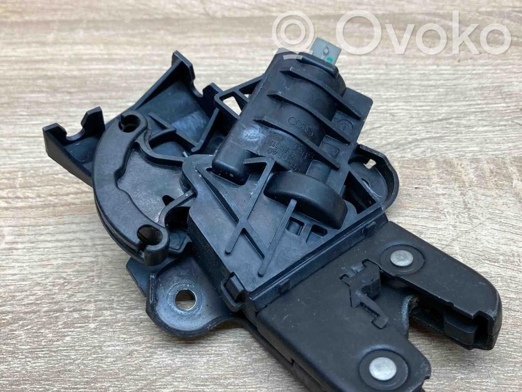 Audi A8 S8 D3 4E Tailgate/trunk/boot lock/catch/latch 