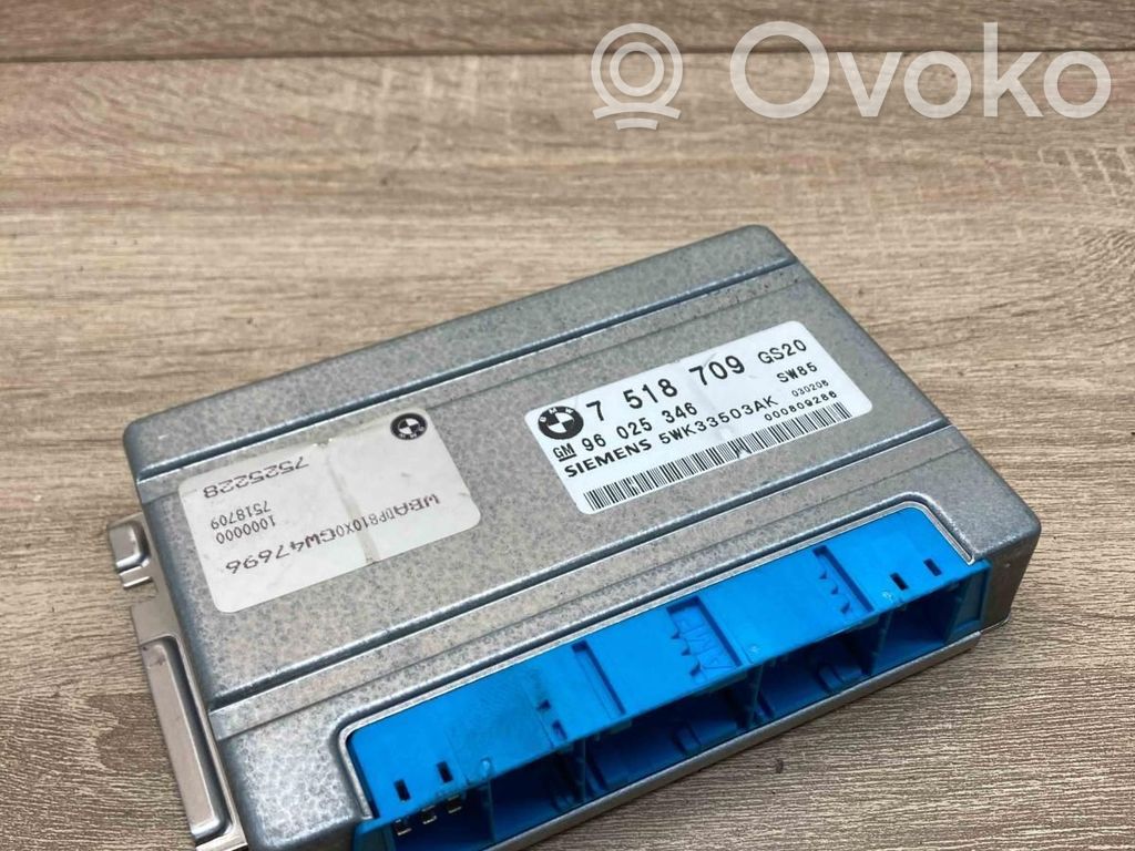 BMW 5 E39 Pavarų dėžės valdymo blokas 