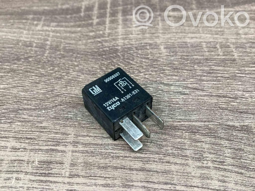Opel Astra G Other relay 