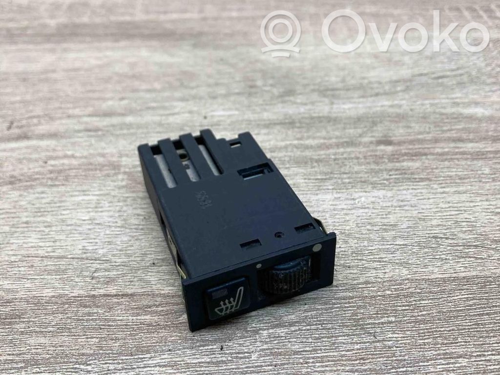 BMW 5 E39 Seat heating switch 