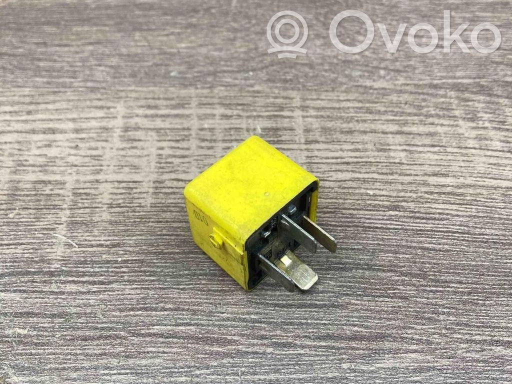 BMW 3 E36 Other relay 