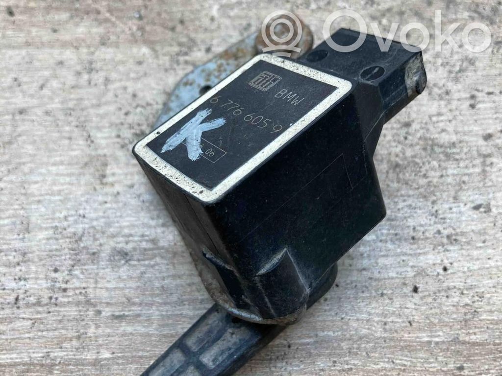 Headlight/headlamp level sensor   6776605,67766059