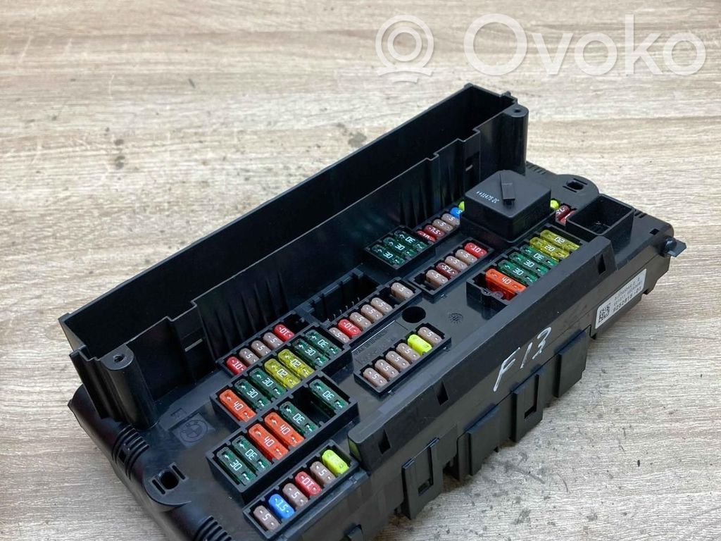 BMW 6 F12 F13 Drošinātāju bloks 