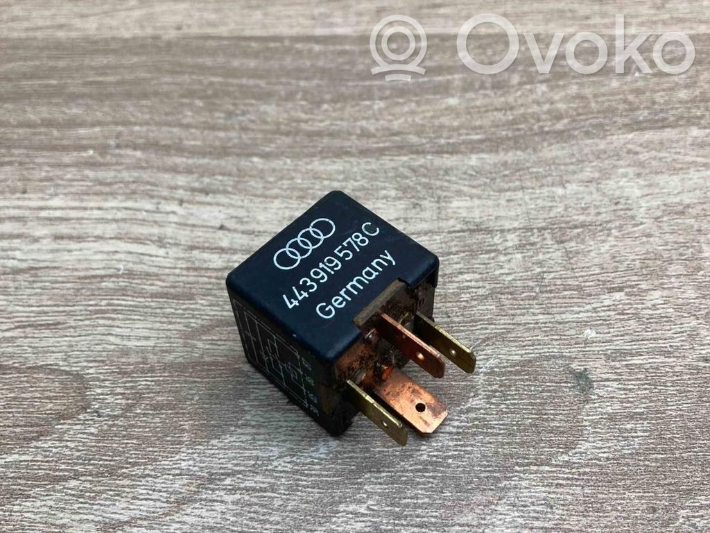 Audi A4 S4 B5 8D Other relay 