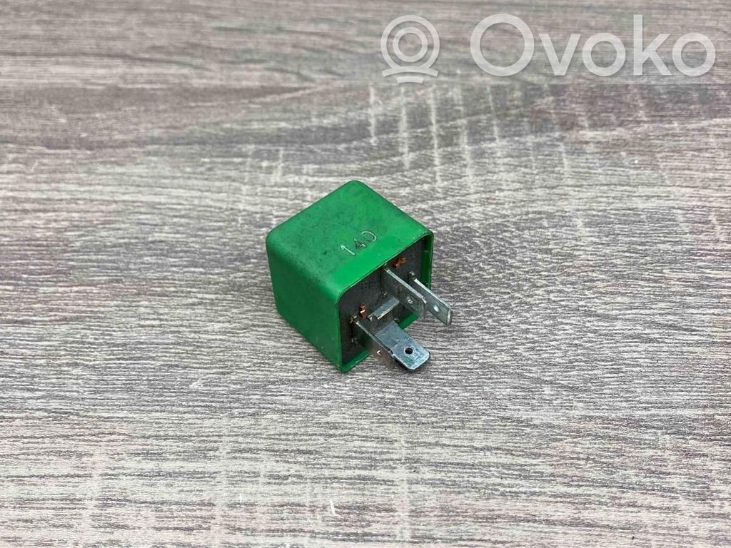 Opel Omega B1 Other relay 