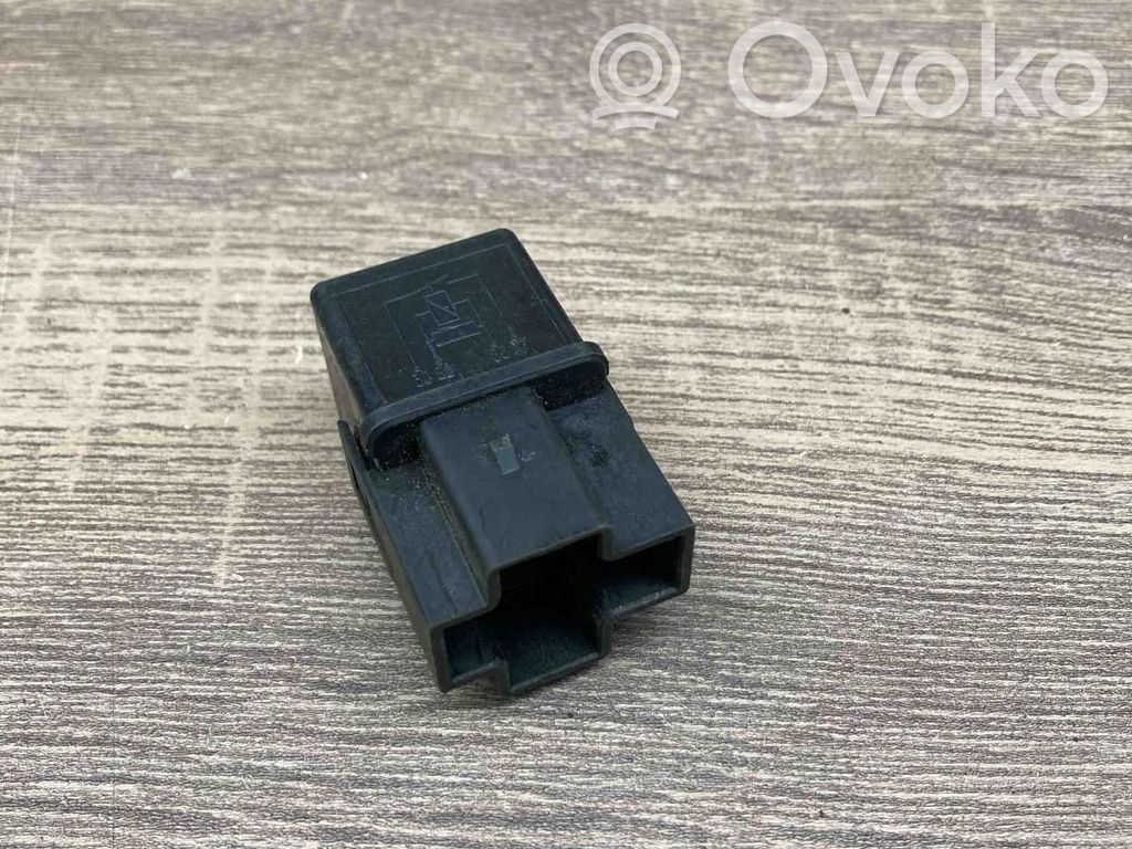 Mazda 626 Muu rele 