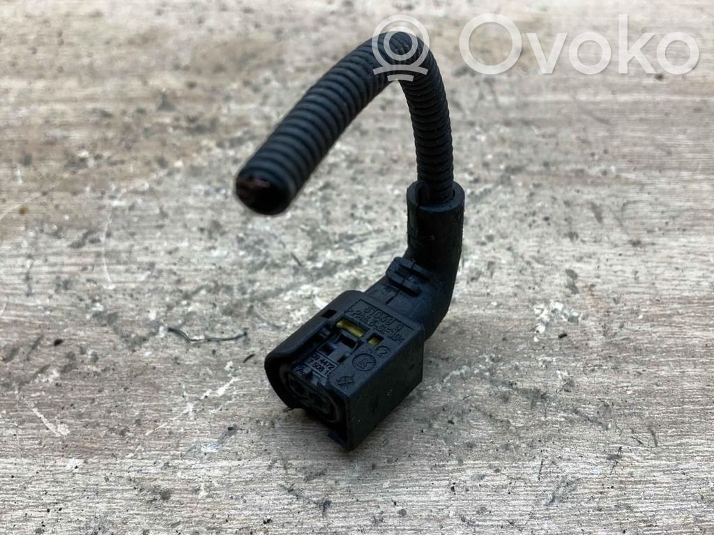 Plug wire   7508152,610490