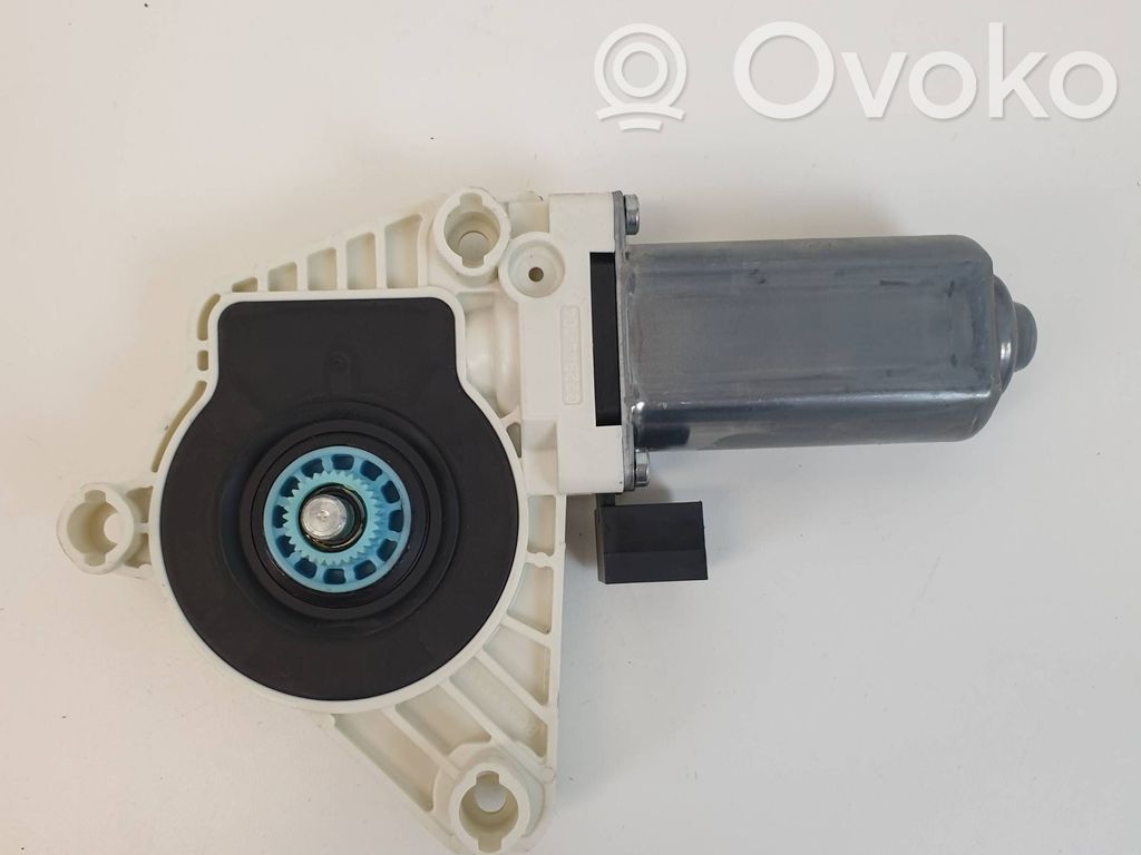 Silnik regulatora szyby drzwi przednich   5Q4959801B,180430251574,1036C22942100