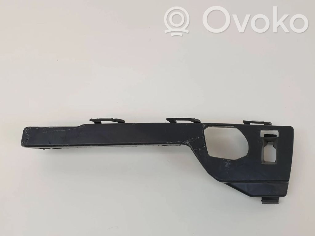 Ford Focus Front bumper mounting bracket 