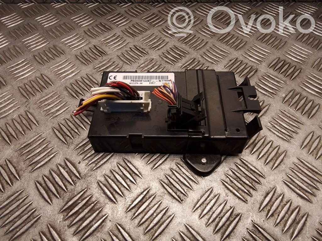 Opel Vivaro Mukavuusmoduuli 