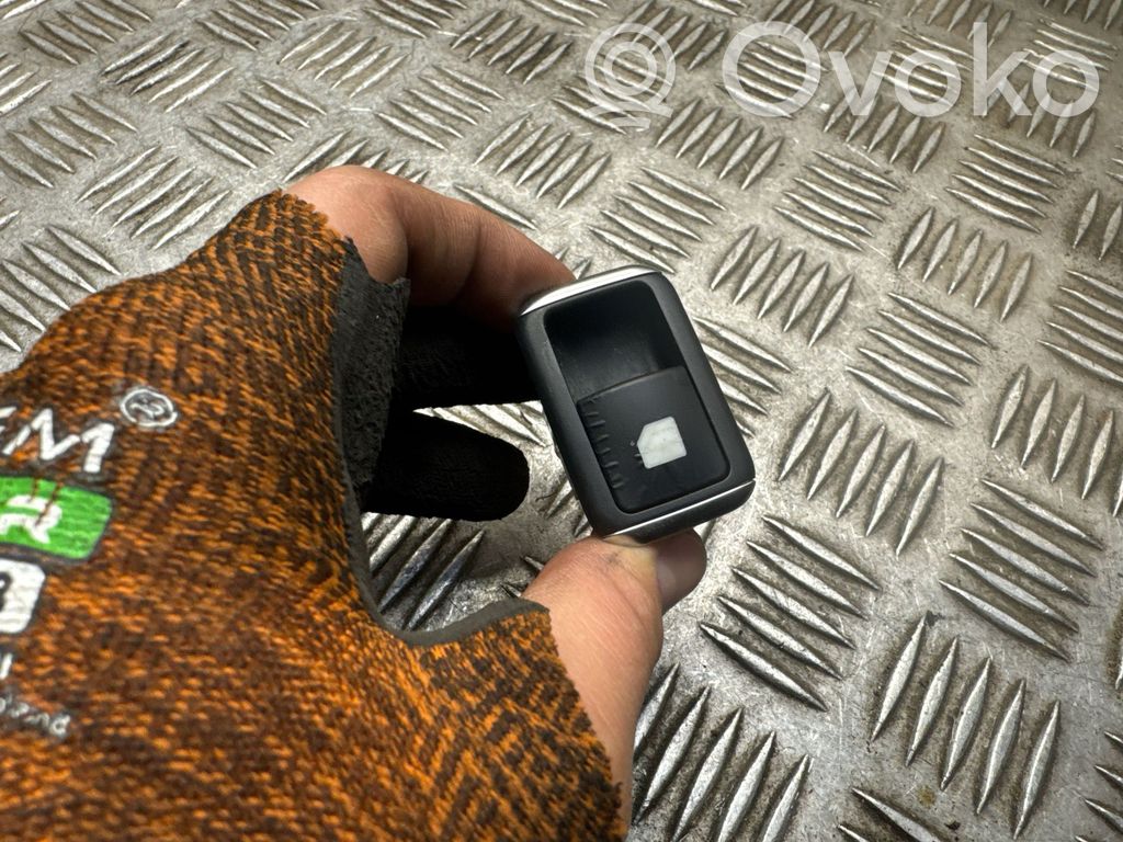 Mercedes-Benz E A207 Electric window control switch 
