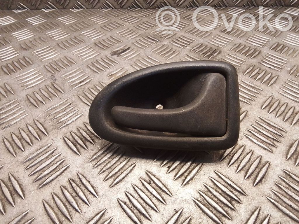 Opel Vivaro Manecilla interna puerta delantera 