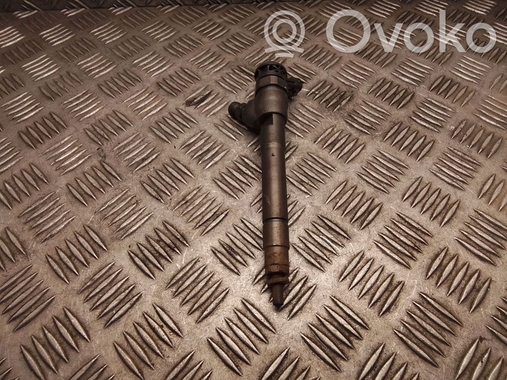 Opel Vivaro Inyector de combustible 